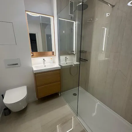 Wuff & Wellensicht Travemuende Lubeka